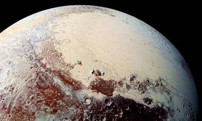 Εντυπωσιακό! Η NASA έφτιαξε βίντεο με 100 φωτογραφίες από τον Πλούτωνα